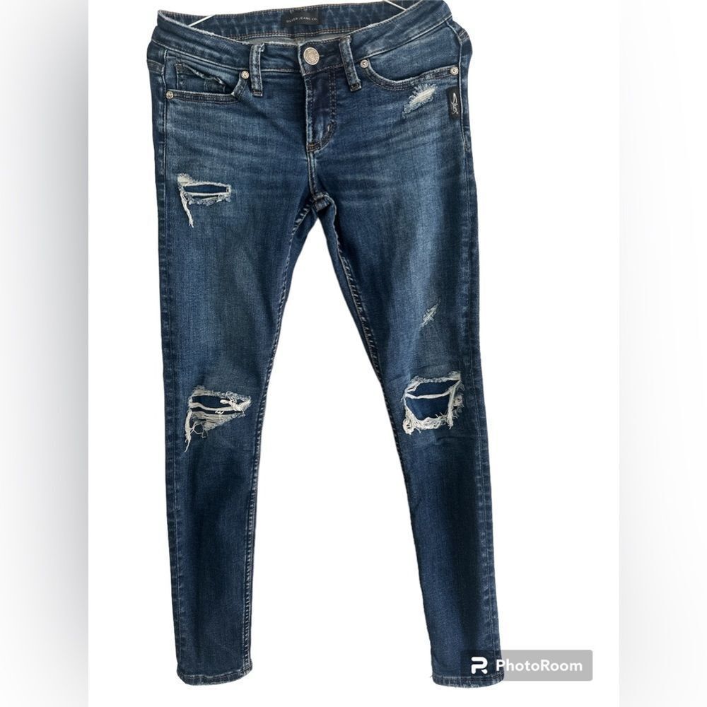 EUC Silver Tuesday Skinny Distressed Women’s Jeans